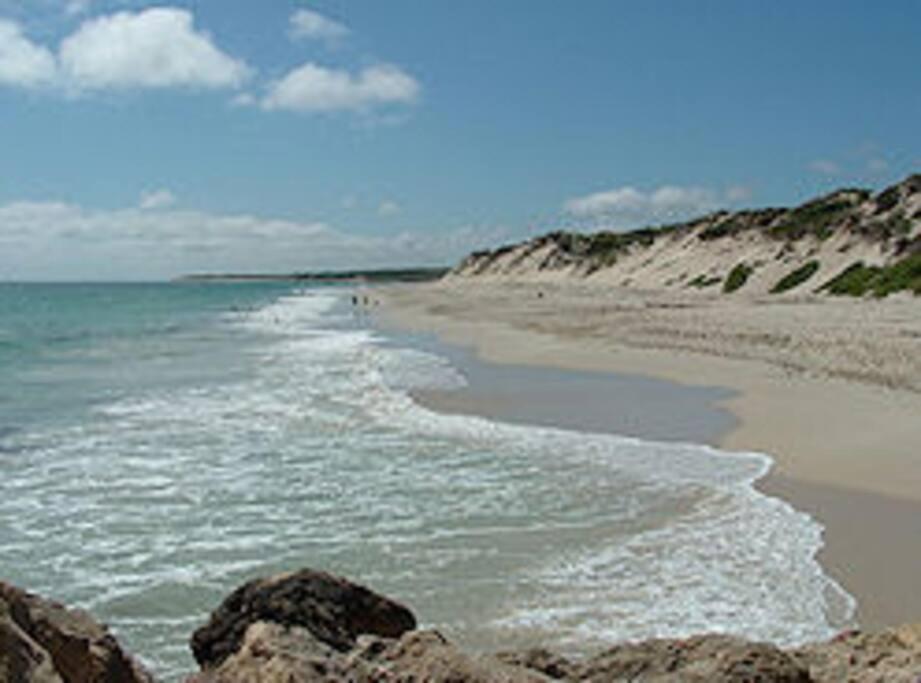 Cheerful 4-bedroom With Spa! Quinns Rocks
